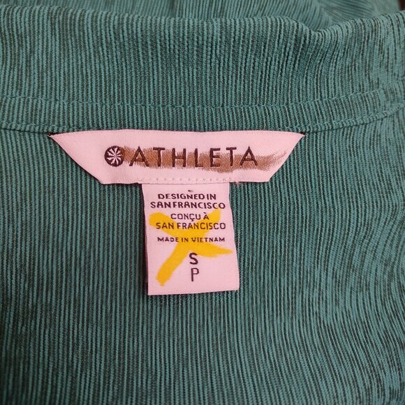 NWT Athleta Emerald Green heathered short sleeve button front Echo top Small - Picture 7 of 8
